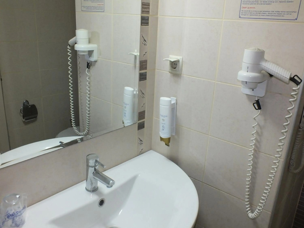 Derici Hotel