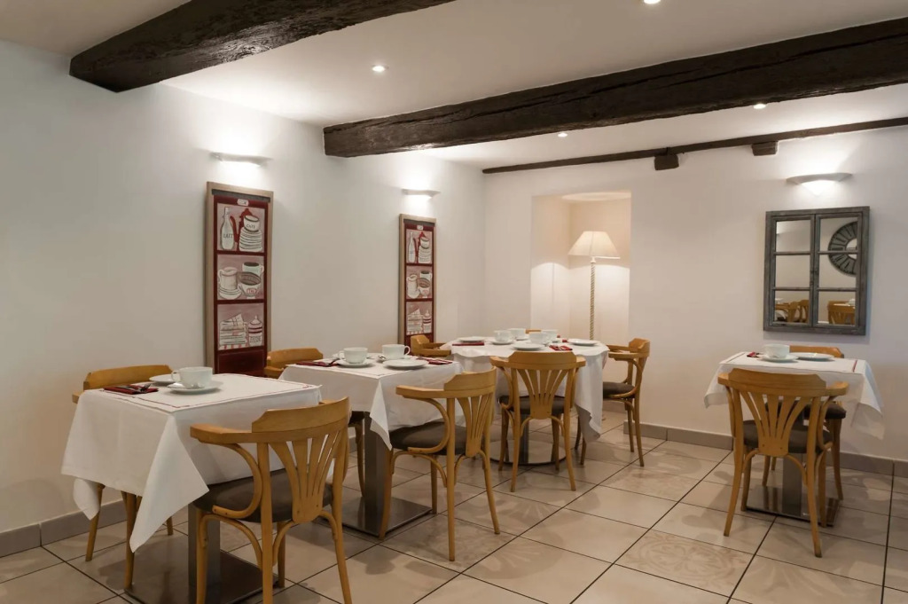 Logis Hôtel Le Parc de Geoffroy
