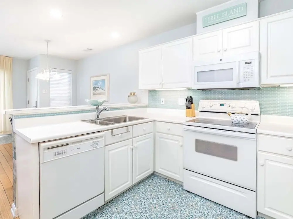 South Beach Ocean 4 by Tybee Vacation Rentals