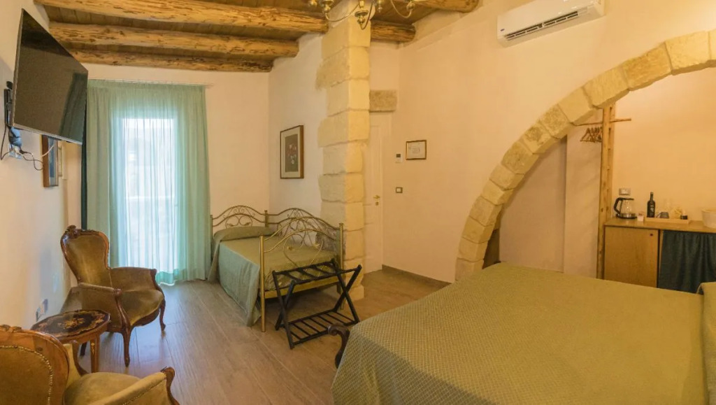 Borgo Segine