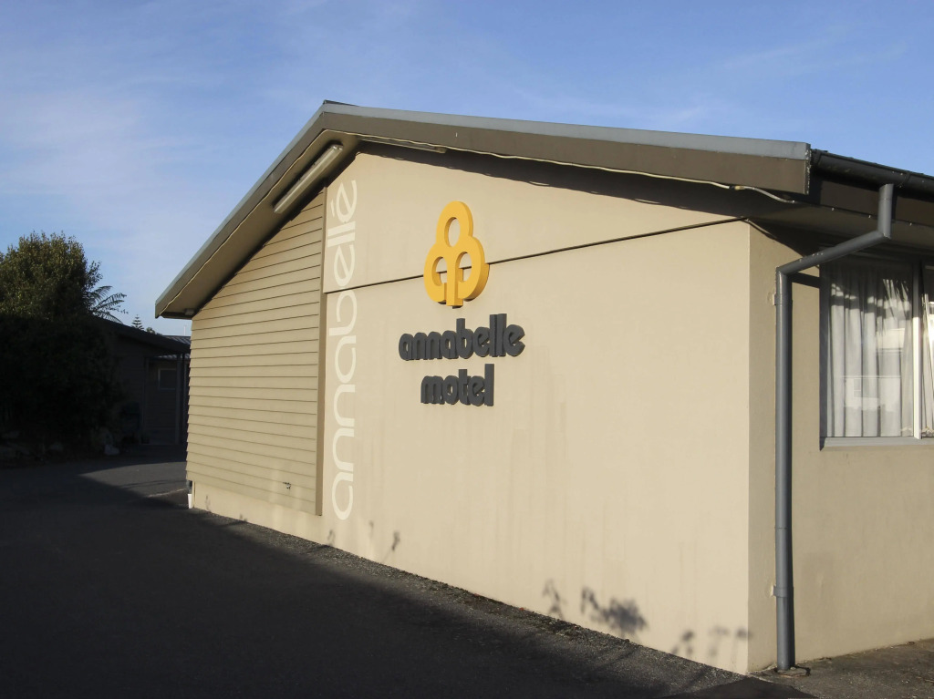 Annabelle Motel