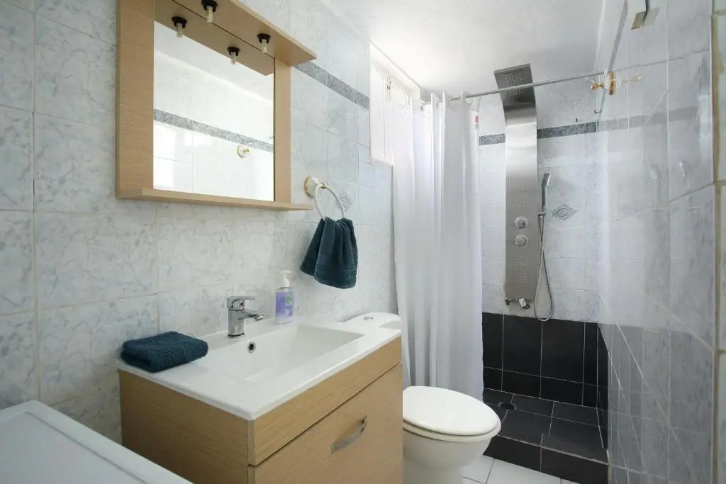 Nikea apartment near Piraeus port and metro st