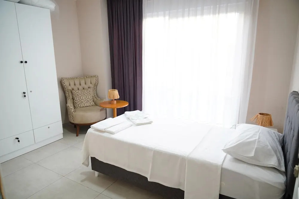 Deadel Hotel