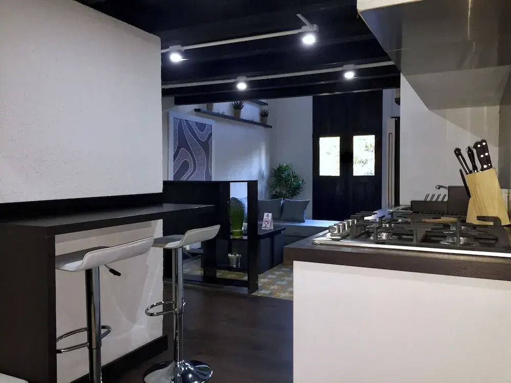 MOKA HOUSE