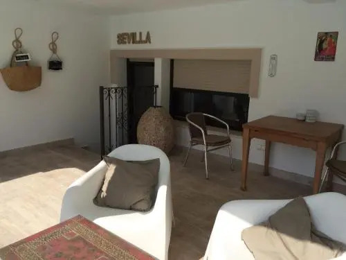 Casa Holandaluzas Marbella near Beach, with salt water Pool and private parking