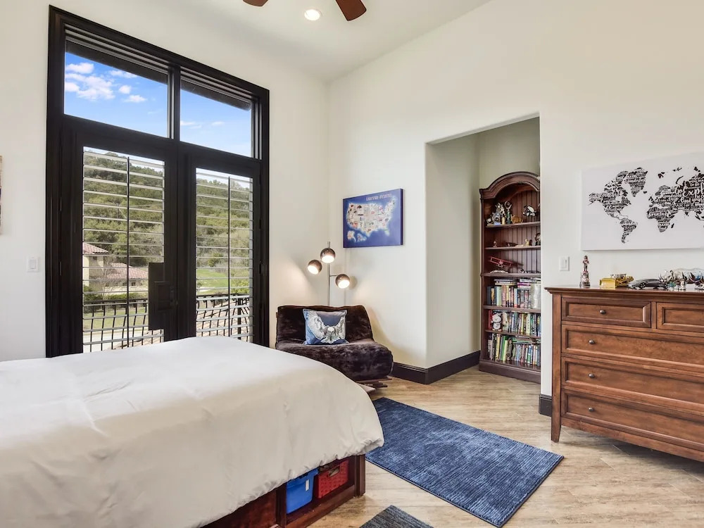 The Arrive Santa Barbara Lake Austin 5 Bedroom Estate