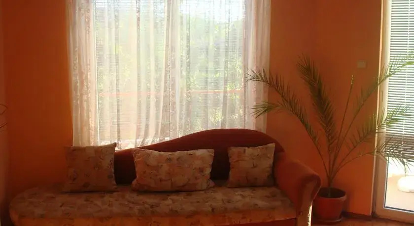 Evgenia Apartment