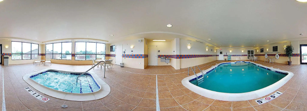 Newly Renovated-Hampton Inn & Suites Casper