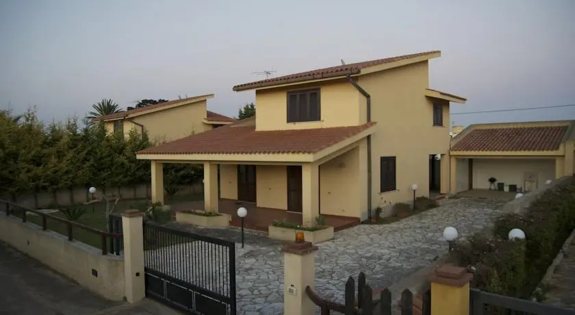 Villa Lombardo