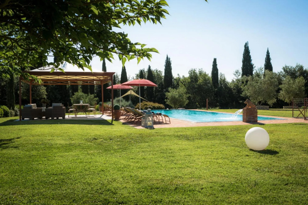 Villa with private pool between Pisa and Volterra-Villa Montelopio