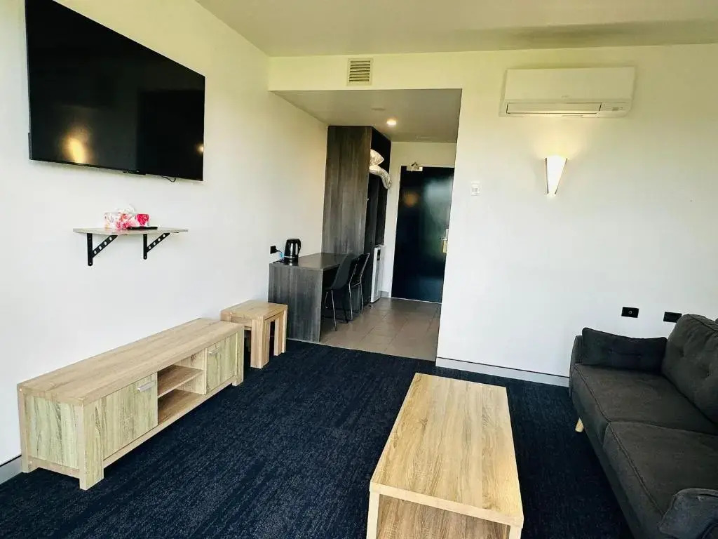 Thornton Executive Hotel