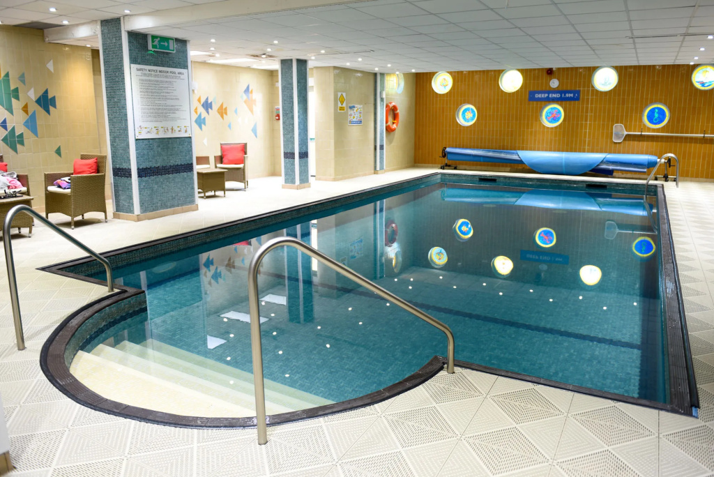Riviera Hotel & Holiday Apartments