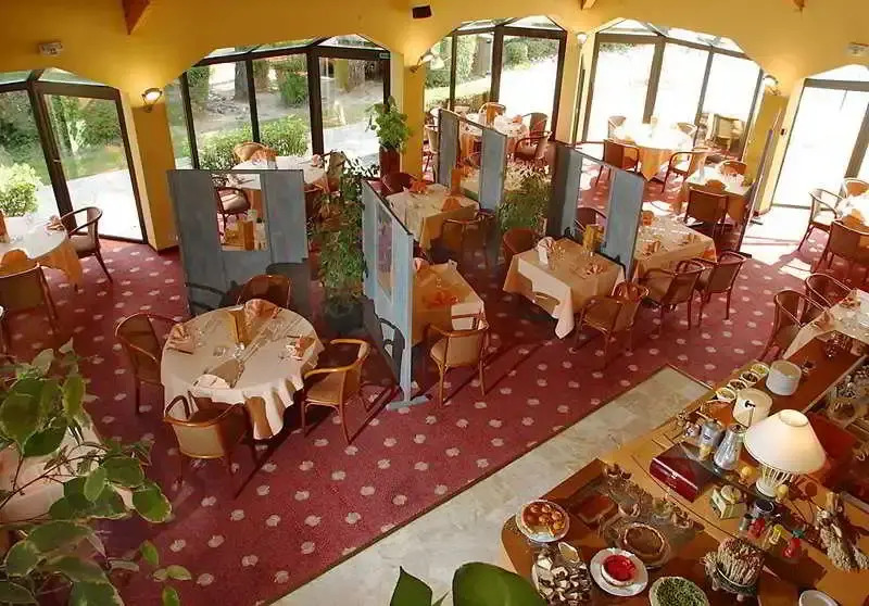 MERCURE