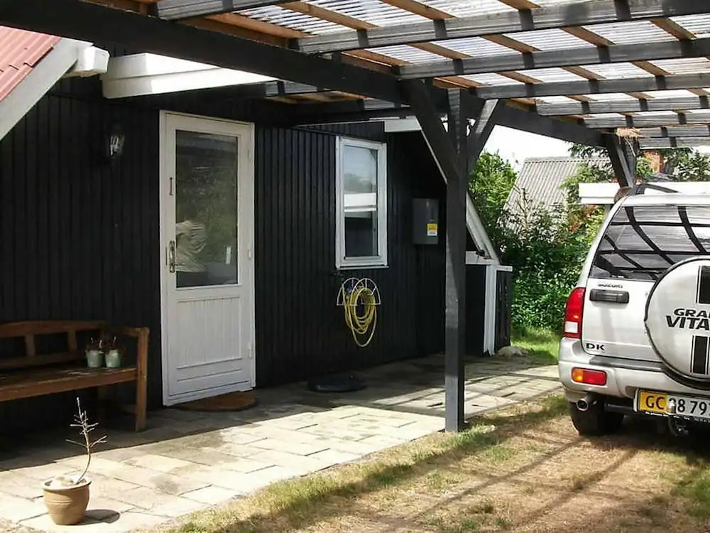 Pet-friendly Cottage in Hemmet With Garden