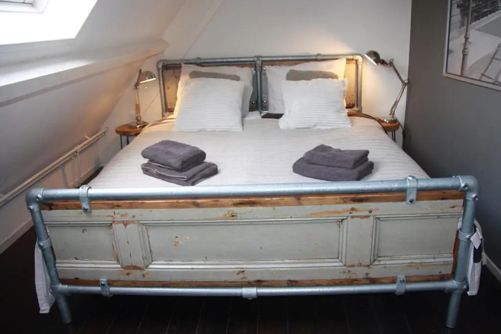 Paardenstal, Private House with wifi and free parking for 1 car