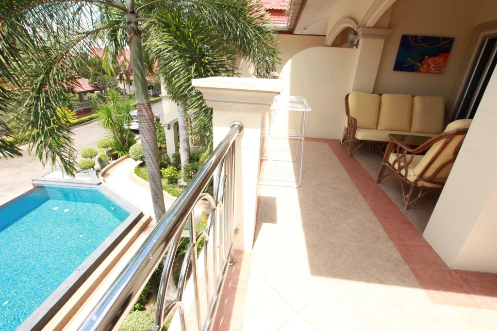 Bang Sarey Nordic Resort