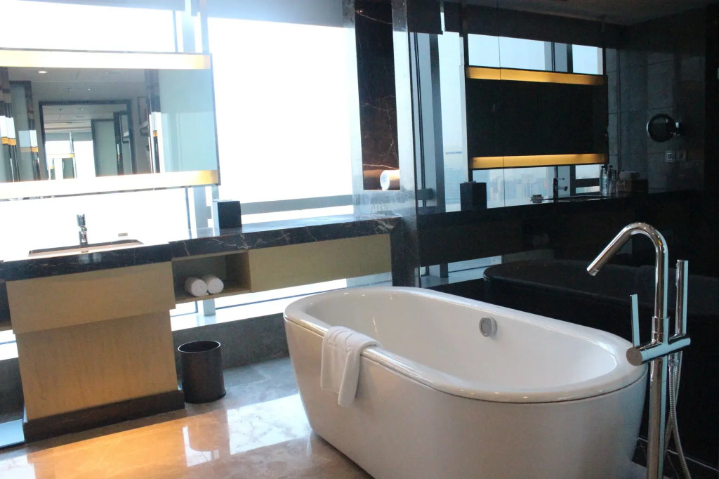 Renaissance Huizhou Hotel