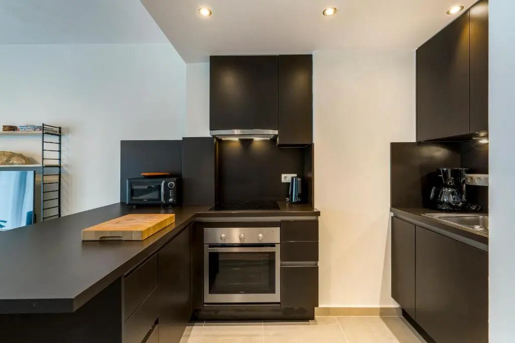 Retro Woning Te Centrum Oostende, 5min Van de Kust