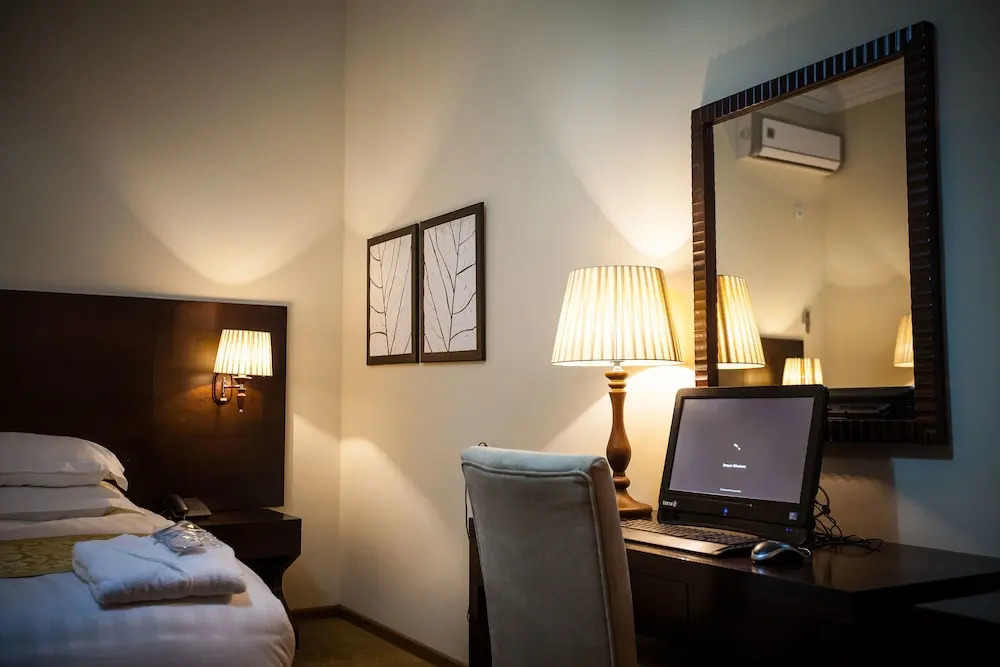 Twins Hotel