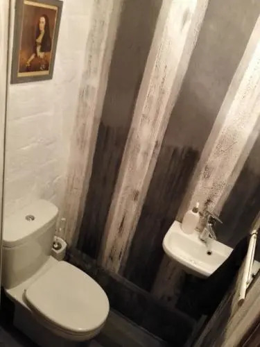 4ROOMS