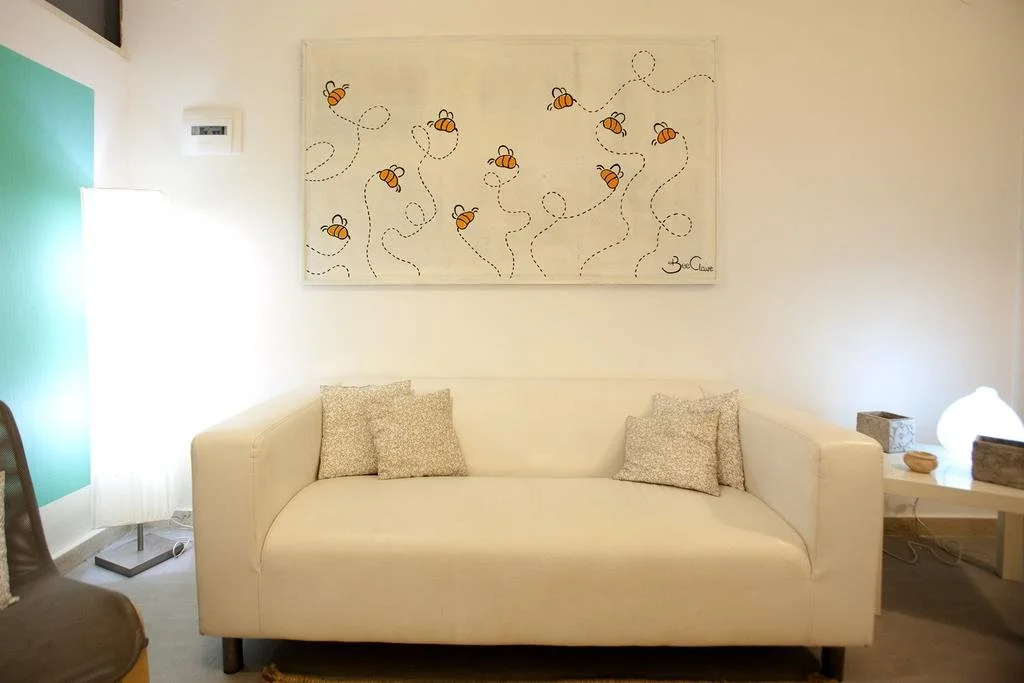 BeeClaire Guest House