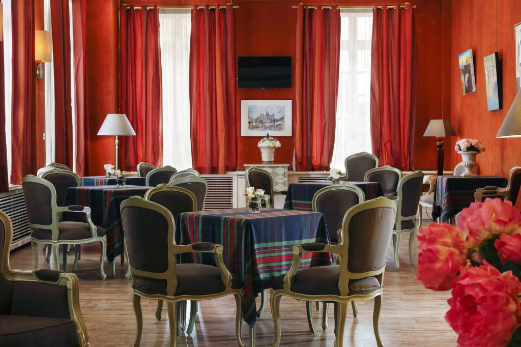 Grand Hotel de LUnivers