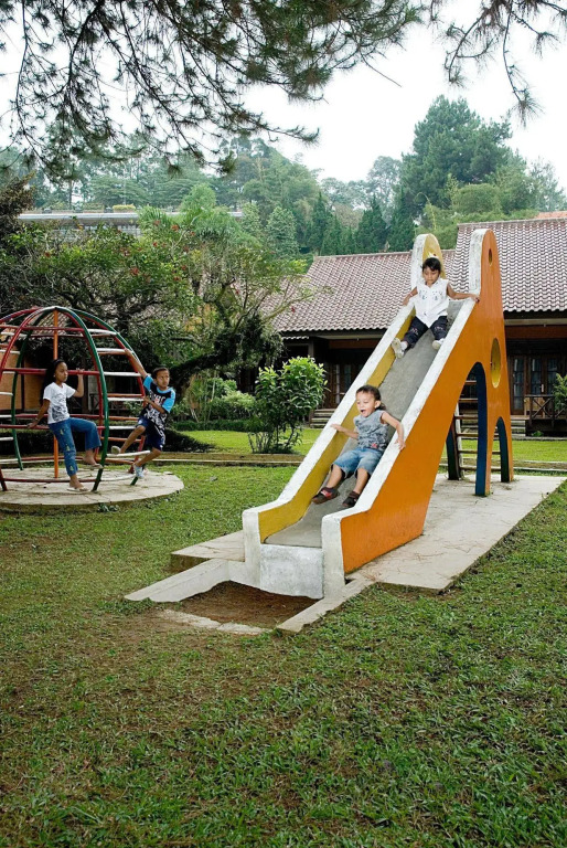 The Tavia Riverside Resort & Convention