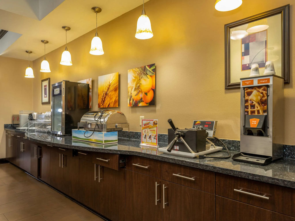 Comfort Suites Old Town Spring