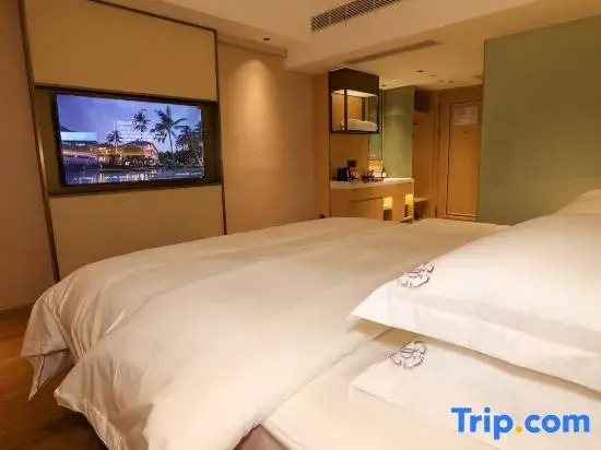 The Cloud  Hotel