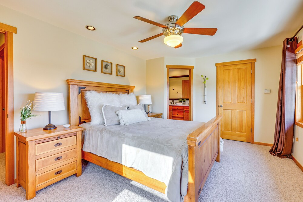 Private Hot Tub: Scenic Granby Vacation Rental!