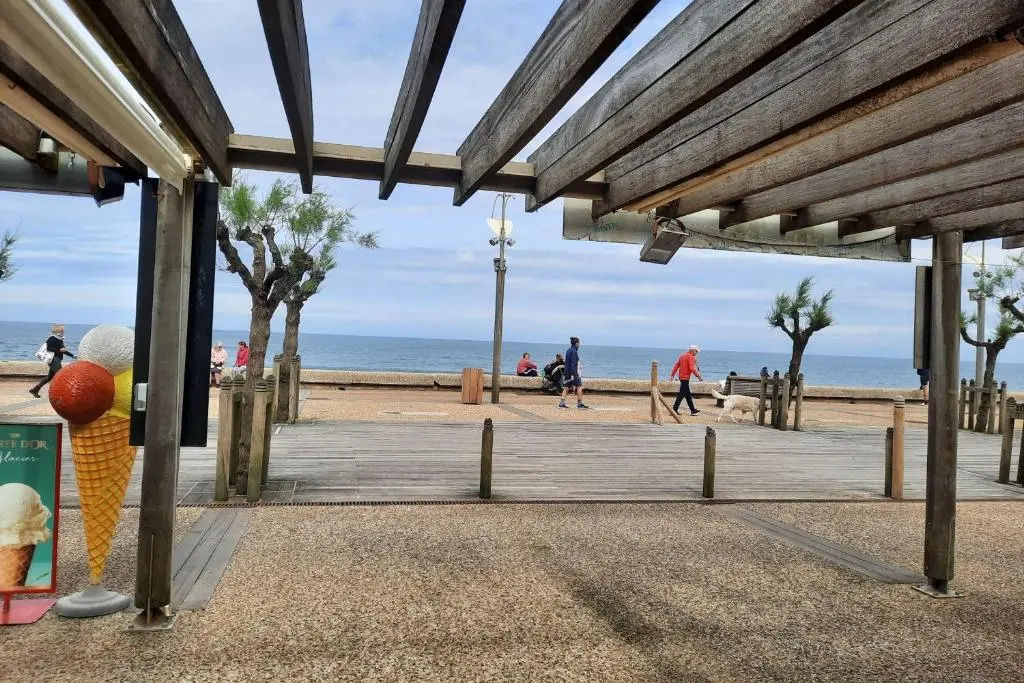 Itotaki Tropic Front de mer TVWIFI Balcon