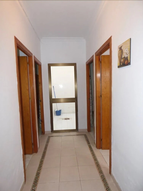 Cadiz 102479 3 Bedroom Apartment By Mo Rentals