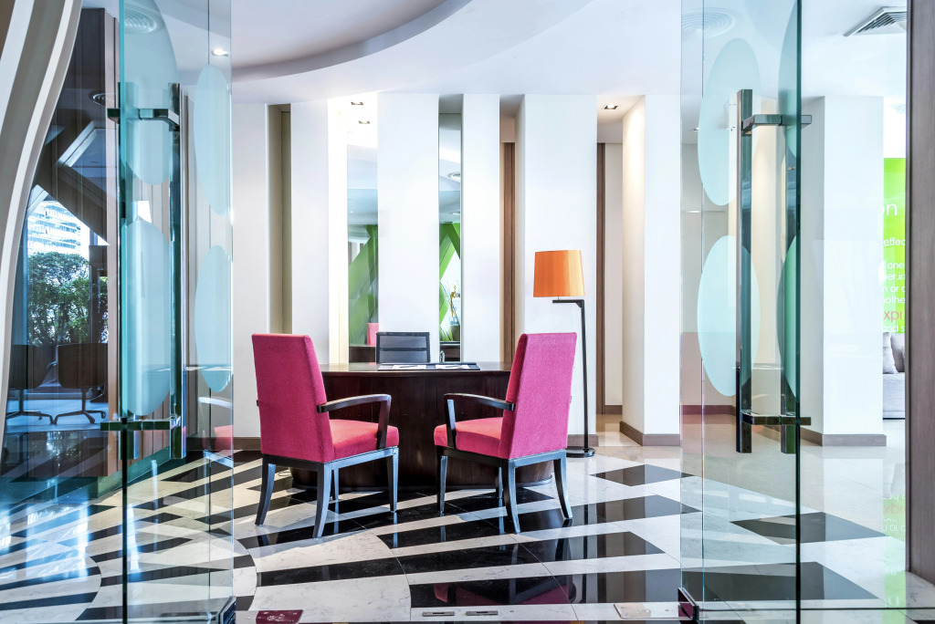 Hilton Garden Inn Bangkok Silom
