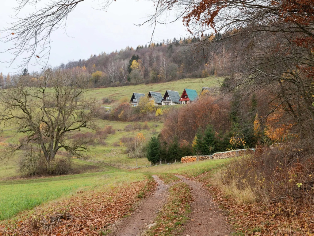Finnhutte in Trusetal Near Waterfall