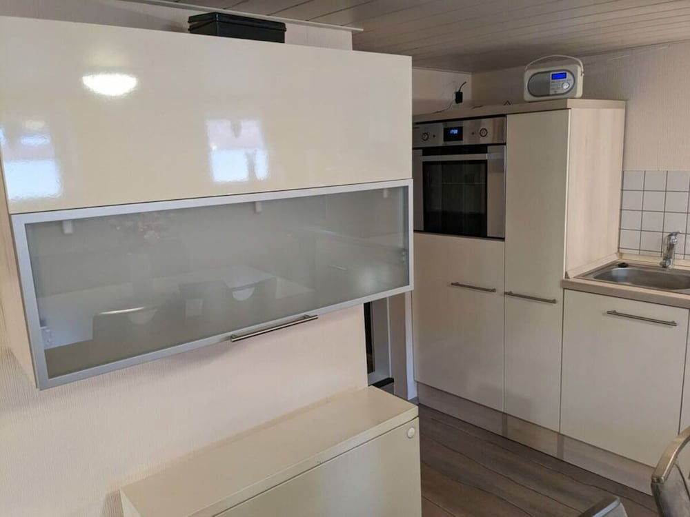 Huus Meta Modern Retreat