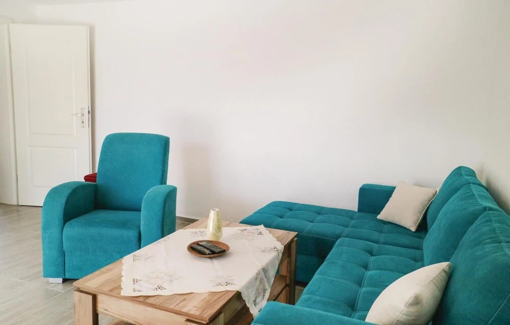 2 Bedroom Awesome Home In Zingst