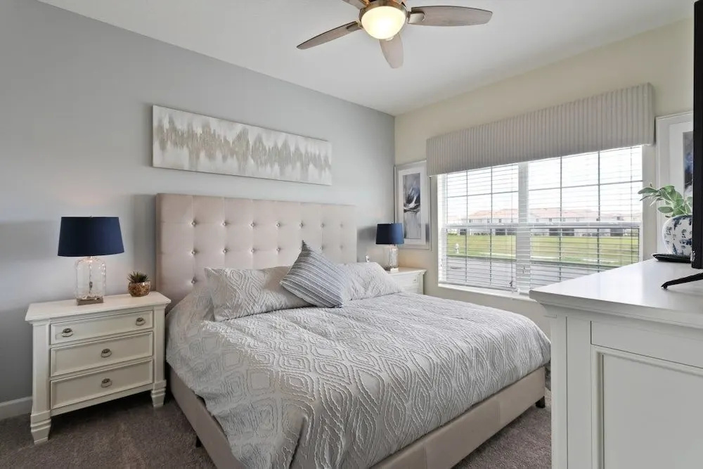 4BR Townhome in Storey Lake by SHV-4947