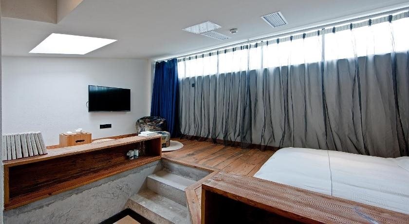Yan Art Hotel