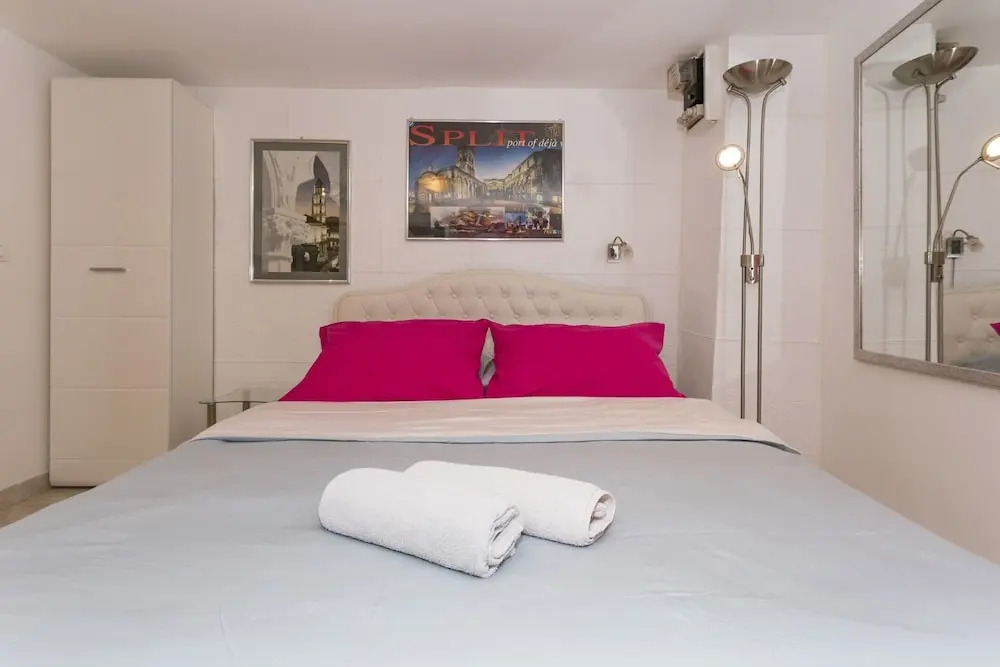 Modern and Practical Studio in the Heart of Split