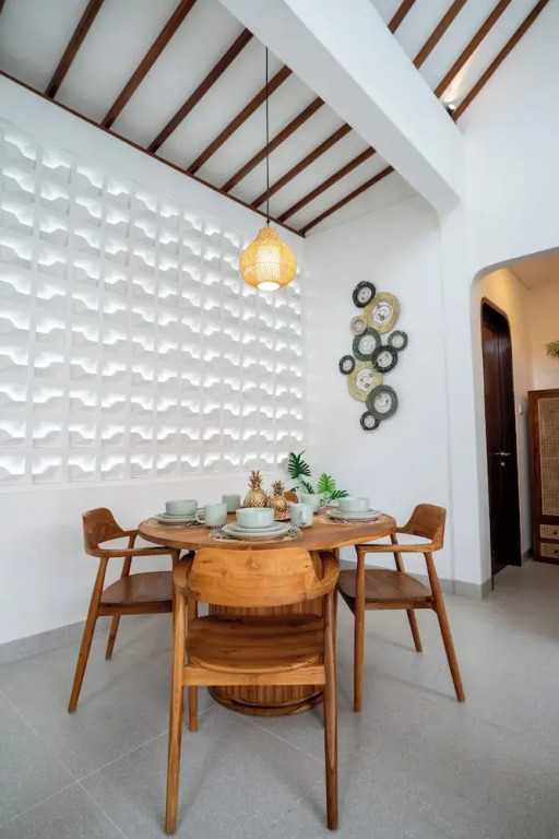 Casa Lova - Luxury 2 BR Villa with Pool