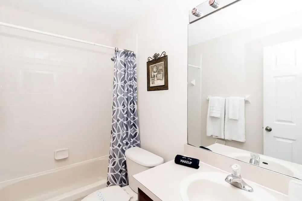New Ownership 7BR Close to Disney