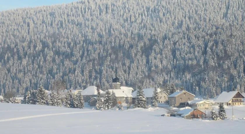 Logis Hôtel Les Bruyères