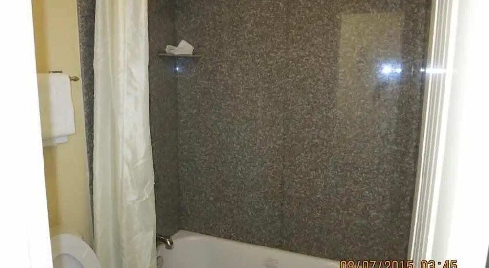 Taylor village inn and suites