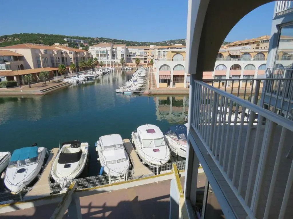 Appartement Sète, 2 pièces, 6 personnes - FR-1-472-114