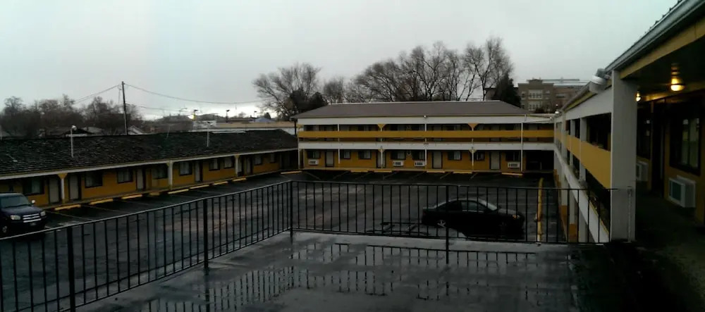 Provo Inn & Suites