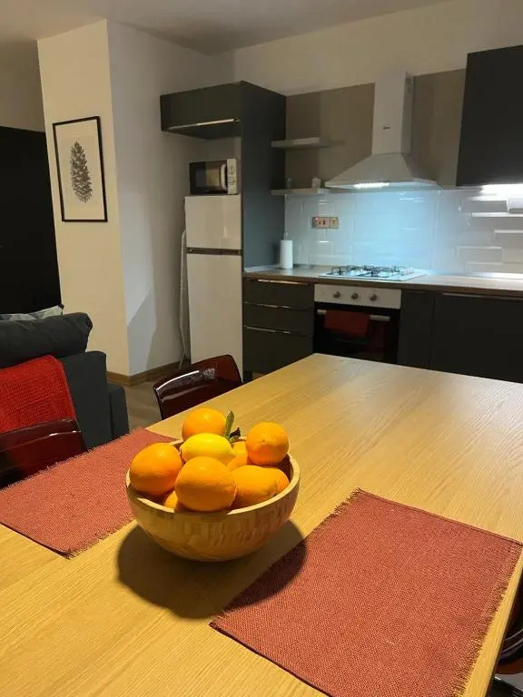 McKenzi Gold 2 bedrooms