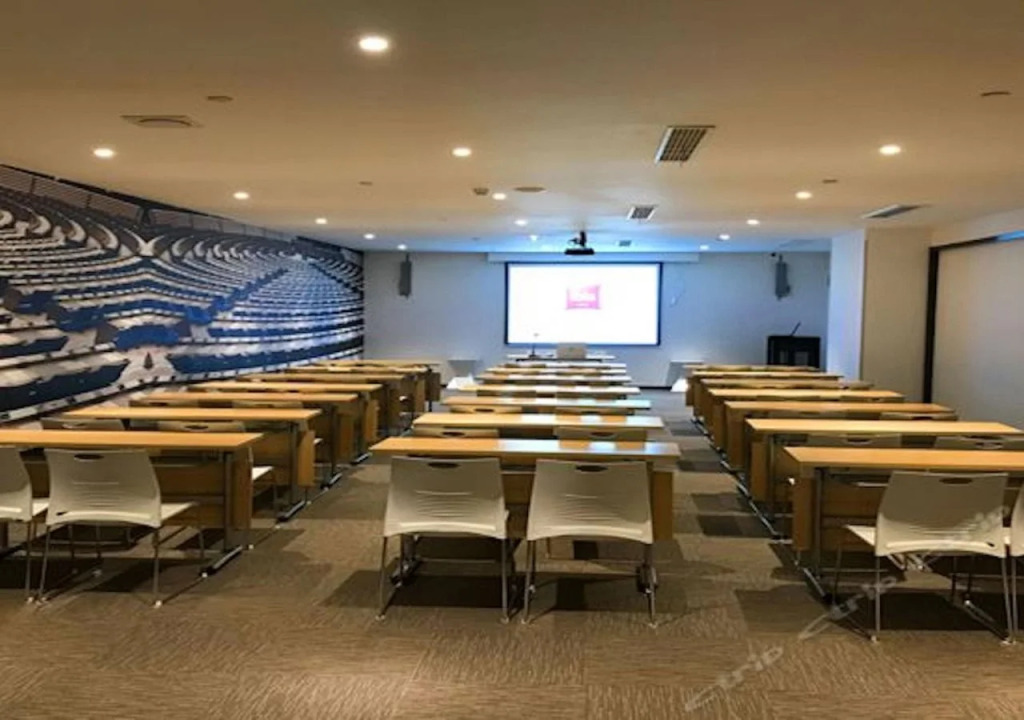 Orange Hotel (Nanjing Jiangning Tianyin Avenue store)
