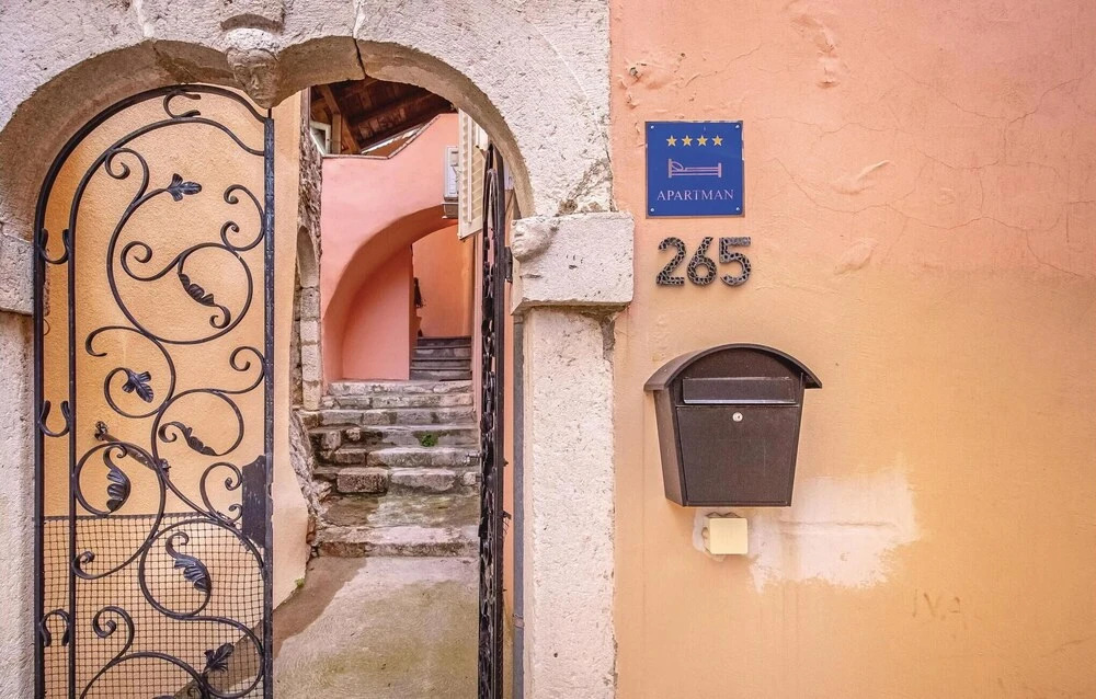 Nice Apartment in Bakar With Wifi and 1 Bedrooms
