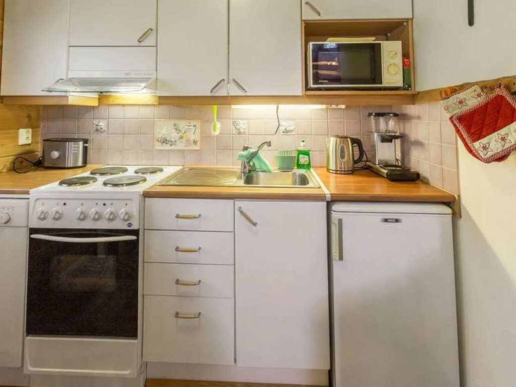 Holiday Home Komsikko b