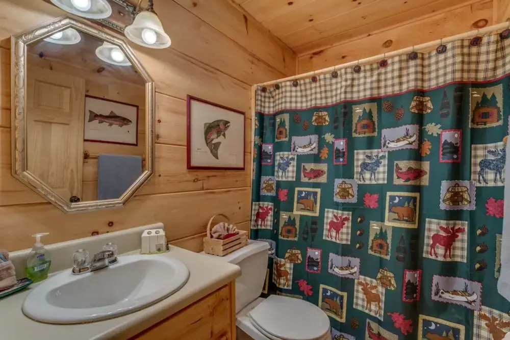 Dogwood Cabin